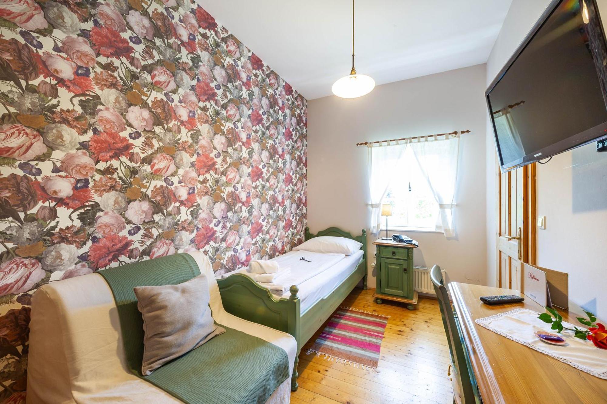 Stoffbauer Gmbh Hotel Graz Ngoại thất bức ảnh