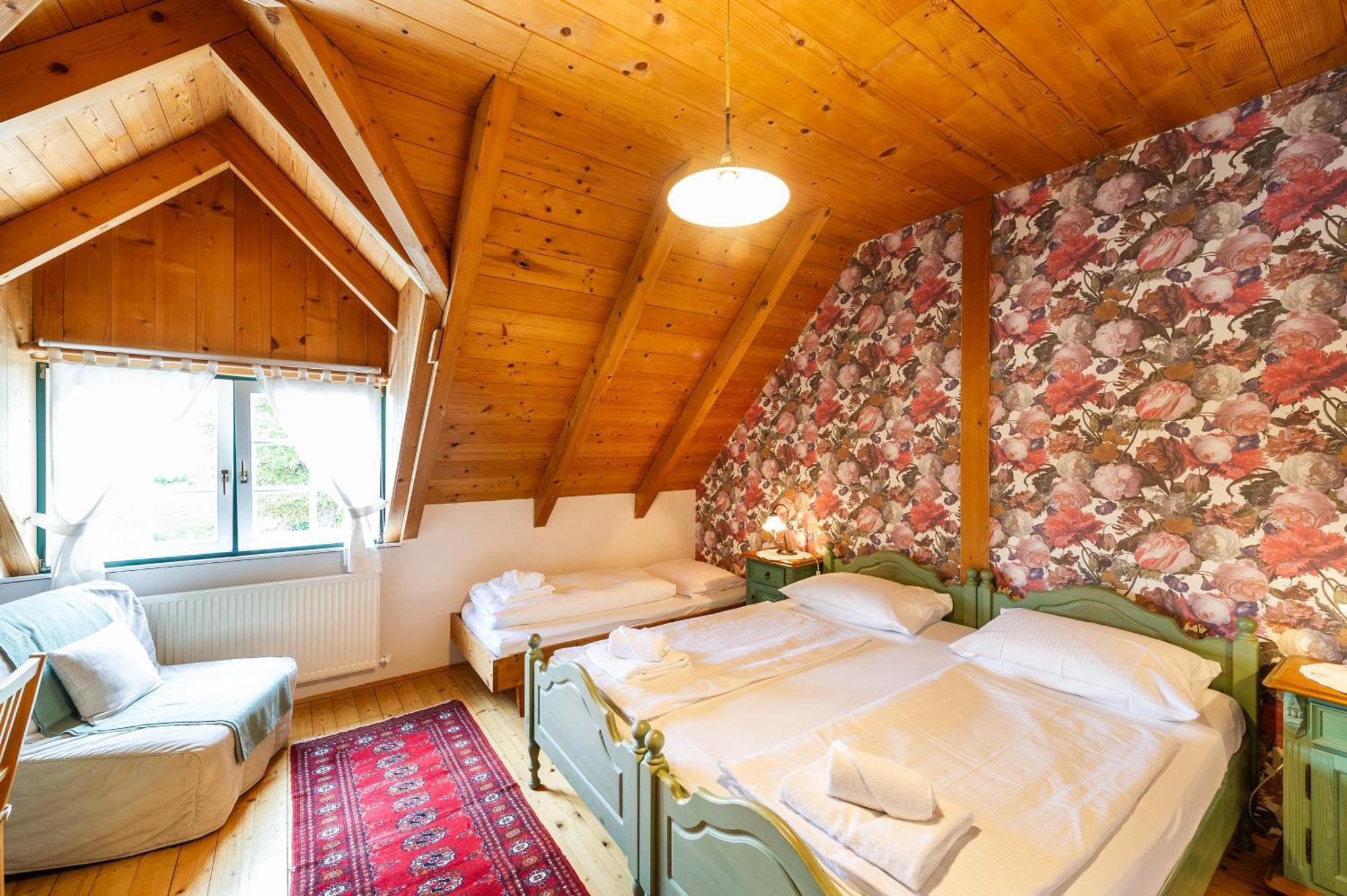 Stoffbauer Gmbh Hotel Graz Ngoại thất bức ảnh