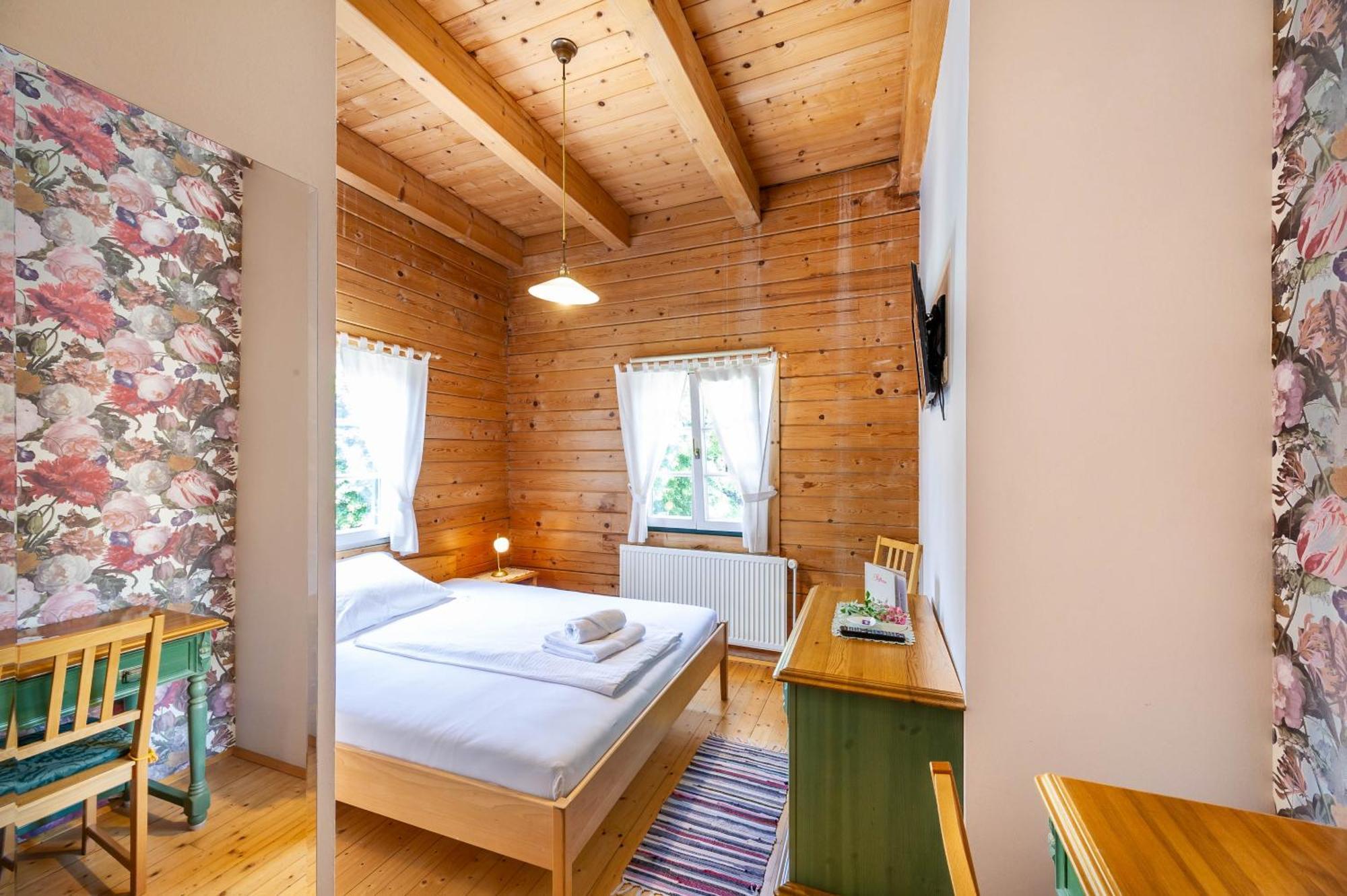 Stoffbauer Gmbh Hotel Graz Ngoại thất bức ảnh
